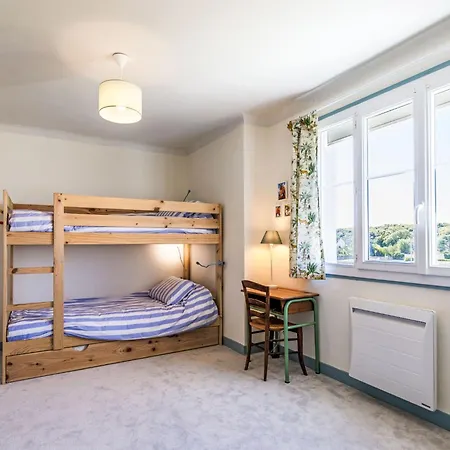 Charme De La De Port Lin By Interhome