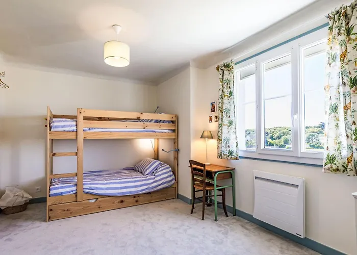 Charme De La De Port Lin By Interhome